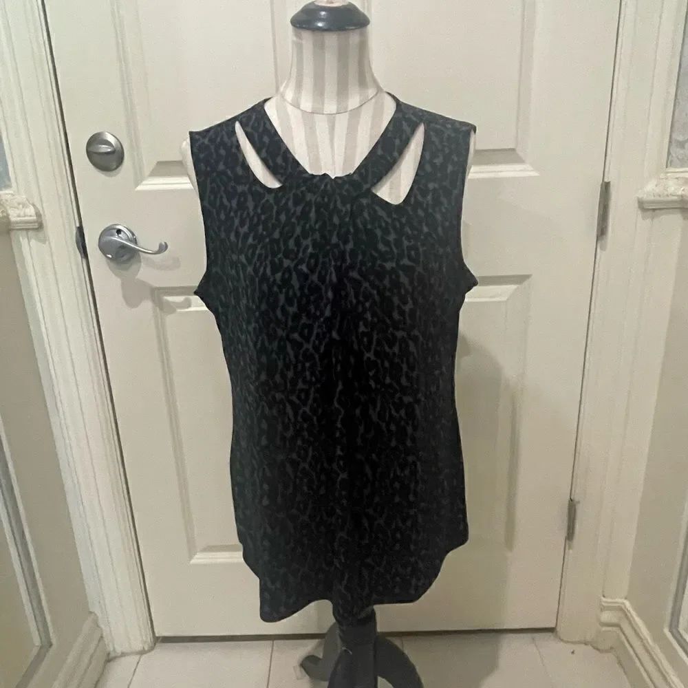 STITCH FIX Mock Neck Knit Tank! - Picture 8 of 15